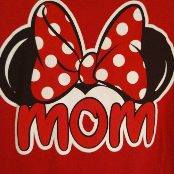 ❤️ Disney Minnie Ears Mom shirt - Picture 3 of 4